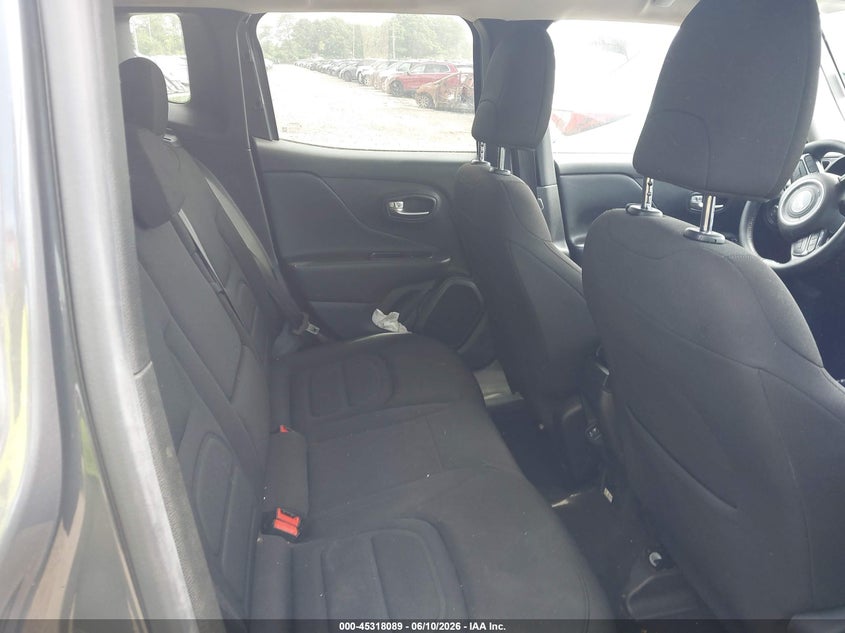 2022 Jeep Renegade VIN ZACNJDB12NPN45275 IAAI salvage auction — NORMAL WEAR, Salvage Title, sold $1,650 on 2026-08-04 (photo 8)