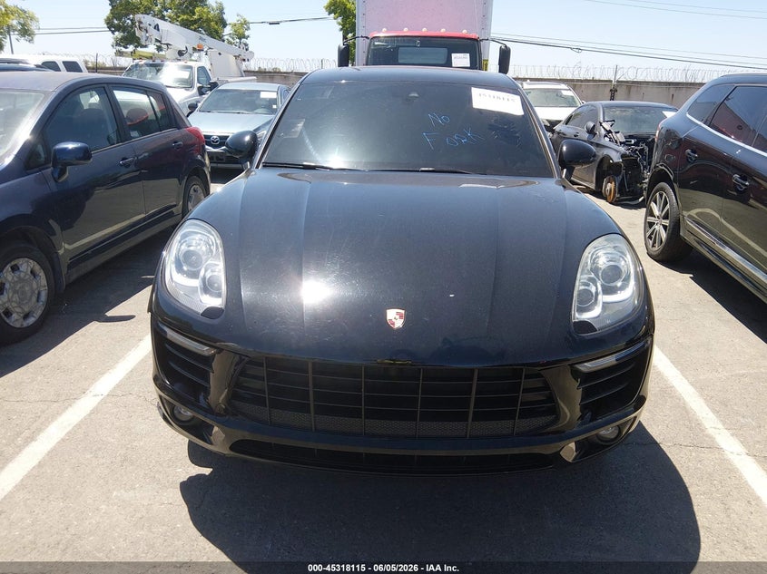 2018 Porsche Macan VIN WP1AA2A52JLB21098 IAAI salvage auction — NORMAL WEAR, Clear - Dealer Only (California), sold $11,000 on 2026-07-12 (photo 6)