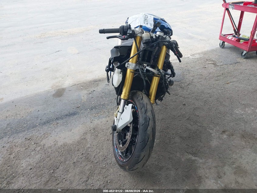 2018 BMW S 1000 VIN WB10D6004JZ711492 IAAI salvage auction — ALL OVER, Salvage Title, sold $1,850 on 2026-07-21 (photo 5)