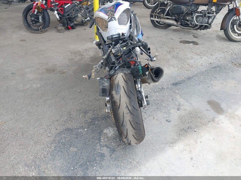 2018 BMW S 1000 VIN WB10D6004JZ711492 IAAI salvage auction — ALL OVER, Salvage Title, sold $1,850 on 2026-07-21 (photo 6)