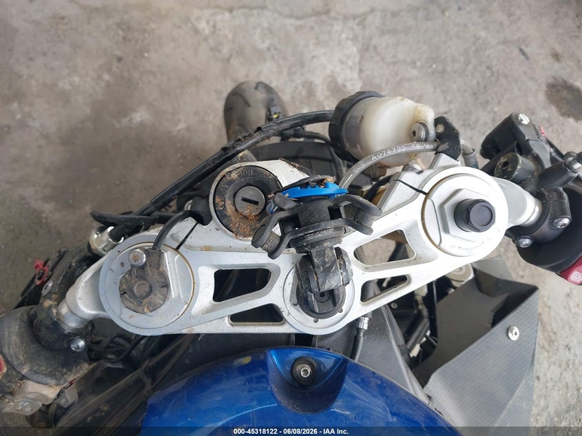 2018 BMW S 1000 VIN WB10D6004JZ711492 IAAI salvage auction — ALL OVER, Salvage Title, sold $1,850 on 2026-07-21 (photo 7)