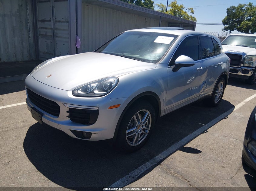 2016 Porsche Cayenne VIN WP1AA2A25GLA04887 IAAI salvage auction — LEFT SIDE, Clear - Dealer Only (California), sold $5,250 on 2026-07-12 (photo 2)