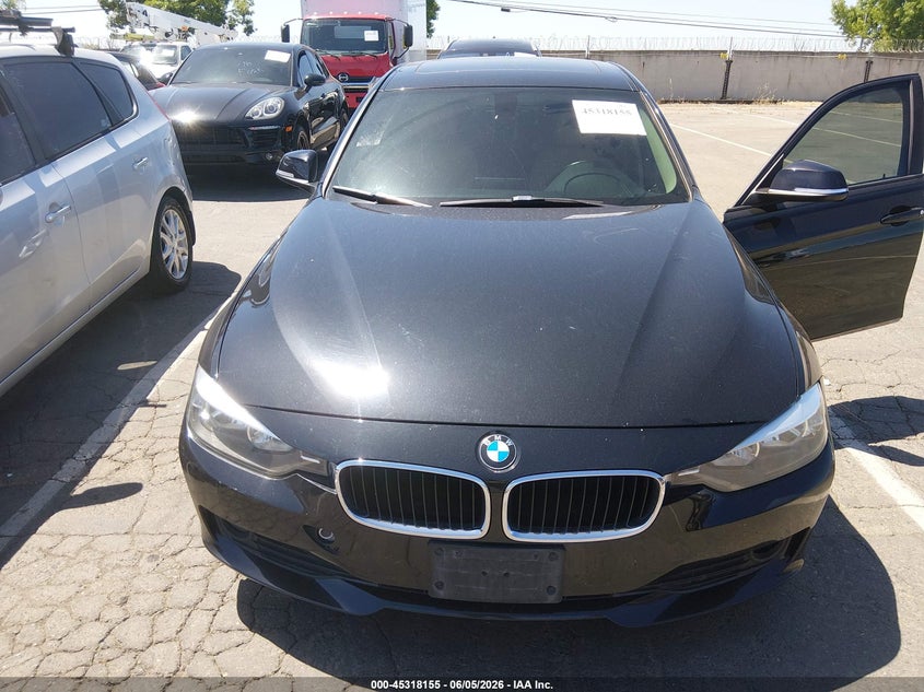 2015 BMW 3er VIN WBA3B1C55FK141399 IAAI salvage auction — NORMAL WEAR, Salvage Title, sold $1,875 on 2026-07-29 (photo 6)