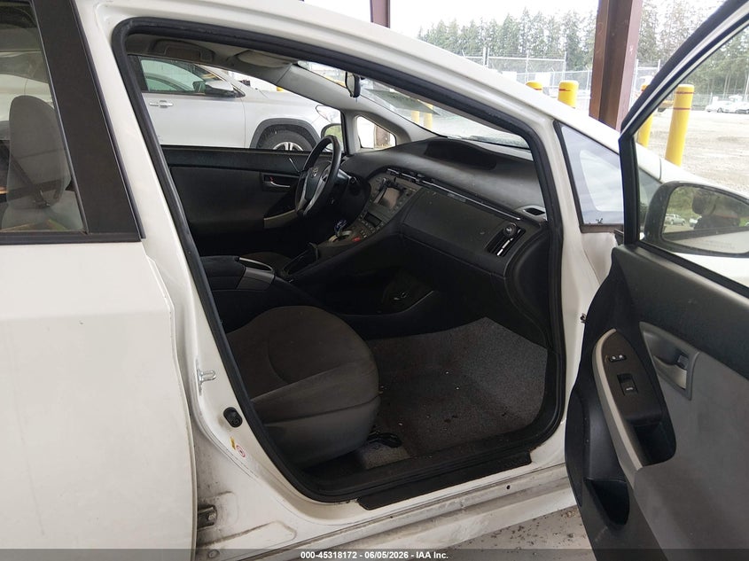 2015 Toyota Prius VIN JTDKN3DU7F1971153 IAAI salvage auction — LEFT FRONT, Salvage Title, sold $2,850 on 2026-07-15 (photo 5)