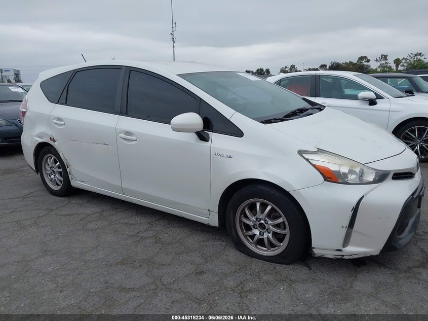 2016 Toyota Prius v VIN JTDZN3EU2GJ044186 IAAI salvage auction — NORMAL WEAR, Salvage Title, sold $4,100 on 2026-07-16 (photo 6)