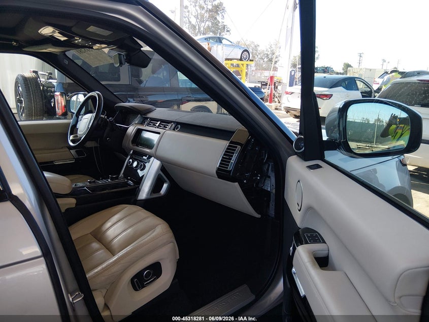 2017 Land rover RANGE ROVER VIN SALGS2FV5HA345692 IAAI salvage auction — LEFT REAR, Salvage Title, sold $8,250 on 2026-07-20 (photo 5)