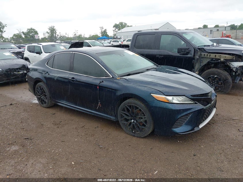 2018 Toyota Camry VIN 4T1B61HK3JU524333 IAAI salvage auction — SIDE, Salvage Title, sold $5,150 on 2026-07-19 (photo 1)