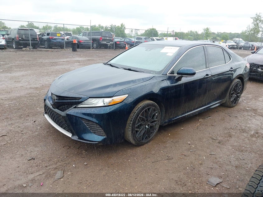 2018 Toyota Camry VIN 4T1B61HK3JU524333 IAAI salvage auction — SIDE, Salvage Title, sold $5,150 on 2026-07-19 (photo 2)