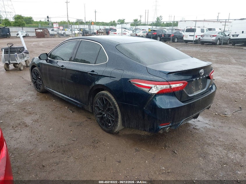 2018 Toyota Camry VIN 4T1B61HK3JU524333 IAAI salvage auction — SIDE, Salvage Title, sold $5,150 on 2026-07-19 (photo 3)
