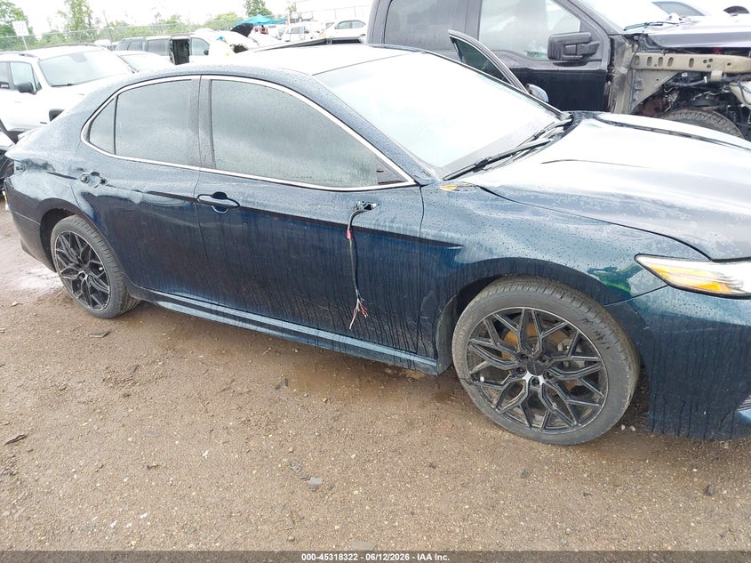 2018 Toyota Camry VIN 4T1B61HK3JU524333 IAAI salvage auction — SIDE, Salvage Title, sold $5,150 on 2026-07-19 (photo 6)