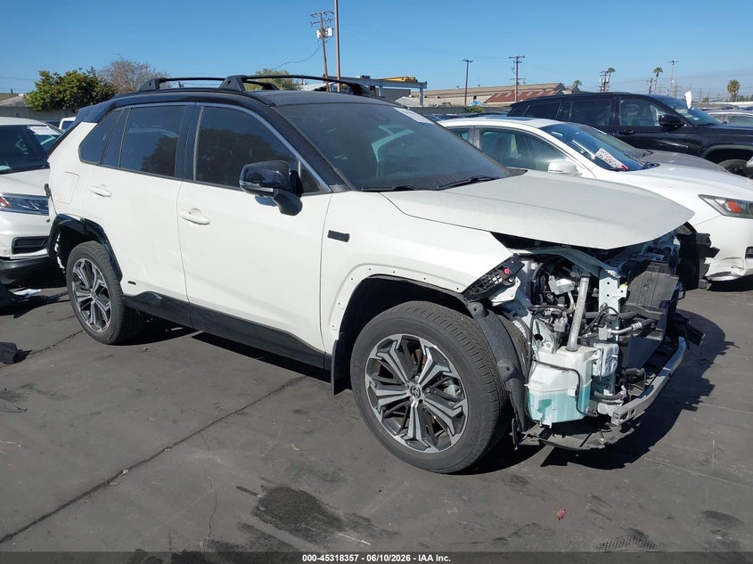 2022 Toyota Rav 4 VIN JTMFB3FV0ND101757 IAAI salvage auction — REAR END, Salvage Title, sold $5,300 on 2026-07-29 (photo 1)