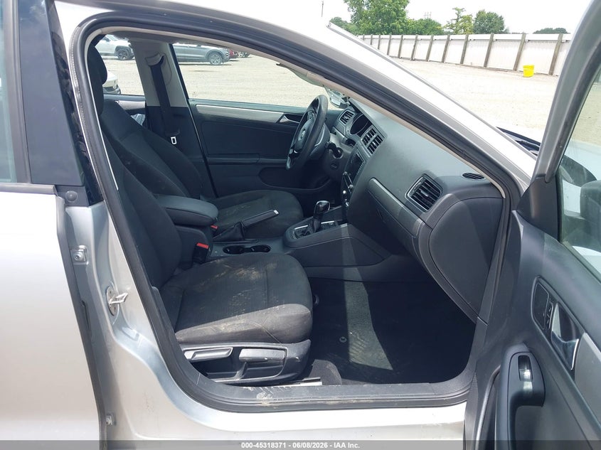 2016 Volkswagen Jetta VIN 3VWD67AJ3GM242074 IAAI salvage auction — LEFT SIDE, Salvage Title, sold $1,000 on 2026-07-19 (photo 5)