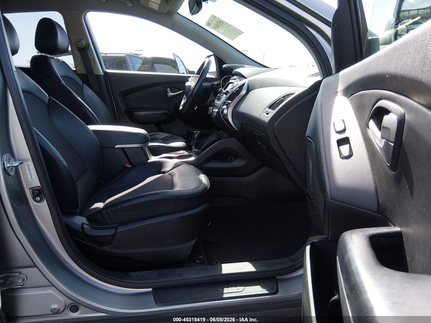 2013 Hyundai Tucson VIN KM8JU3AC7DU550602 IAAI salvage auction — SIDE, Salvage Title, sold $1,550 on 2026-07-25 (photo 5)