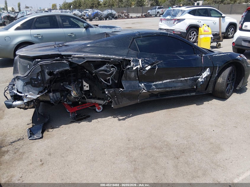 2024 Chevrolet Corvette stingray VIN 1G1YB3D45R5126794 IAAI salvage auction — RIGHT SIDE, Salvage Title, sold $24,300 on 2026-07-13 (photo 6)