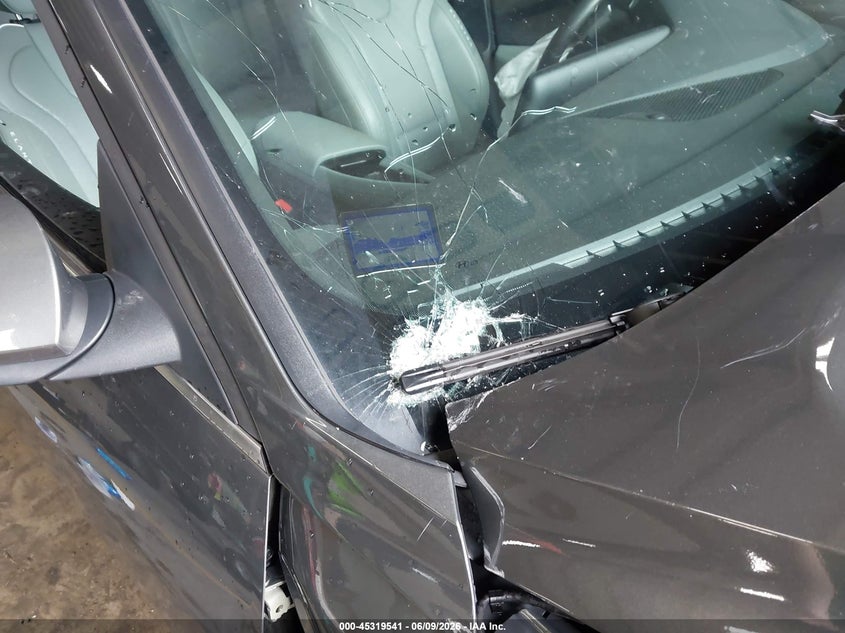 2024 Hyundai Elantra VIN KMHLN4DJ9RU104092 IAAI salvage auction — FRONT END, Salvage Title, sold $3,175 on 2026-07-13 (photo 6)