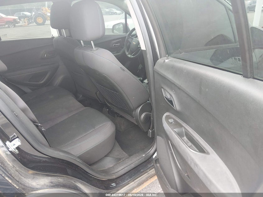 2016 Chevrolet Trax VIN KL7CJKSB5GB591152 IAAI salvage auction — NORMAL WEAR, Salvage Title, sold $525 on 2026-07-29 (photo 8)