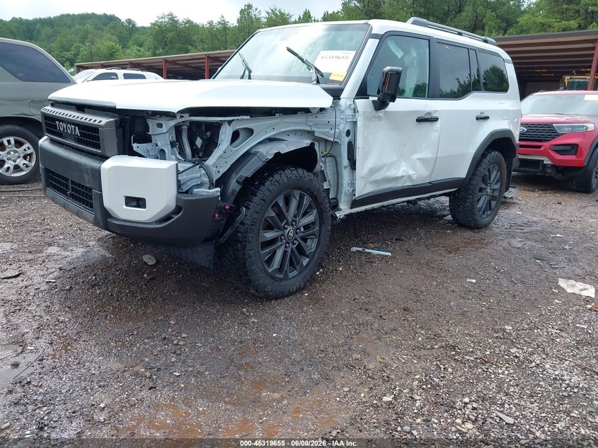 2025 Toyota Land cruiser VIN JTEABFAJXS5018449 IAAI salvage auction — LEFT SIDE, Salvage Title, sold $8,300 on 2026-07-27 (photo 2)