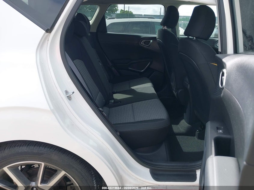 2020 Kia Soul VIN KNDJ63AU5L7006832 IAAI salvage auction — SIDE, Salvage Title, sold $2,750 on 2026-07-17 (photo 8)