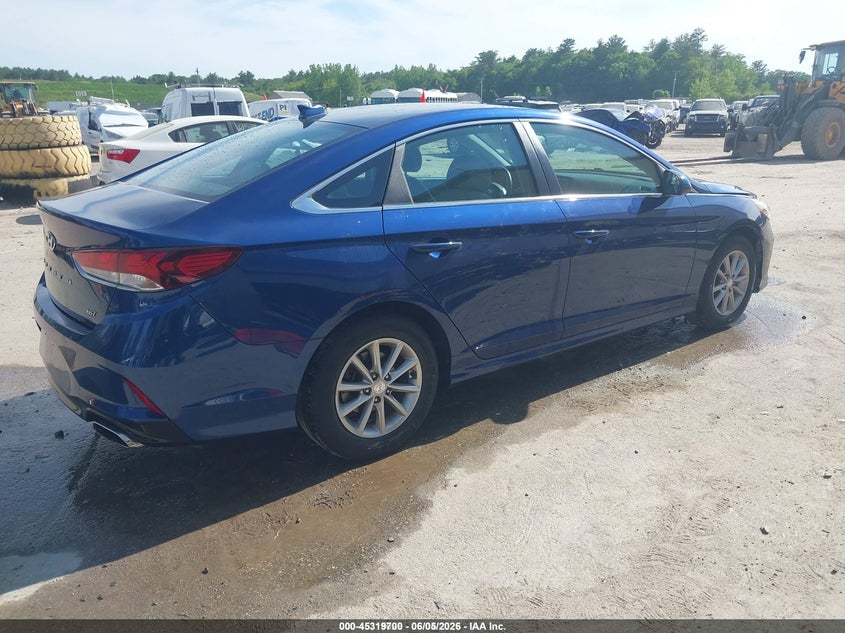 2019 Hyundai Sonata VIN 5NPE24AA5KH774281 IAAI salvage auction — NORMAL WEAR, Sf97 (New Hampshire), sold $11,700 on 2026-07-23 (photo 4)
