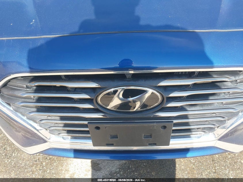 2019 Hyundai Sonata VIN 5NPE24AA5KH774281 IAAI salvage auction — NORMAL WEAR, Sf97 (New Hampshire), sold $11,700 on 2026-07-23 (photo 6)