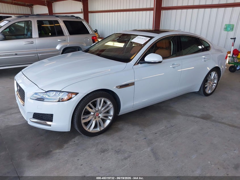 2018 Jaguar Xf VIN SAJBH4EV6JCY53260 IAAI salvage auction — REAR END, Salvage (California), sold $5,500 on 2026-07-28 (photo 2)