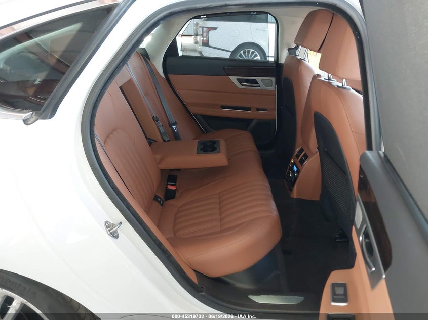 2018 Jaguar Xf VIN SAJBH4EV6JCY53260 IAAI salvage auction — REAR END, Salvage (California), sold $5,500 on 2026-07-28 (photo 8)