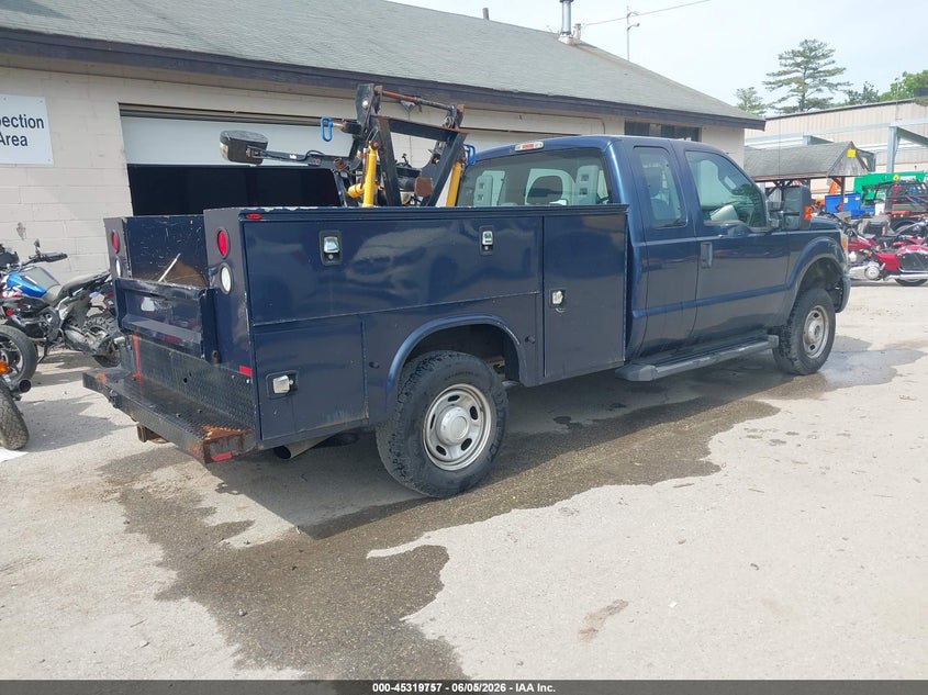 2016 Ford F-250 VIN 1FD7X2B69GEC46609 IAAI salvage auction — NORMAL WEAR, SF97 (New Hampshire), sold $11,925 on 2026-07-31 (photo 4)