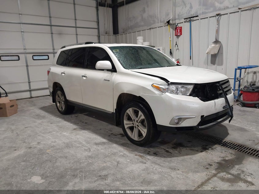 2013 Toyota Highlander VIN 5TDDK3EH9DS238458 IAAI salvage auction — FRONT END, Salvage Title, sold $4,000 on 2026-07-06 (photo 1)
