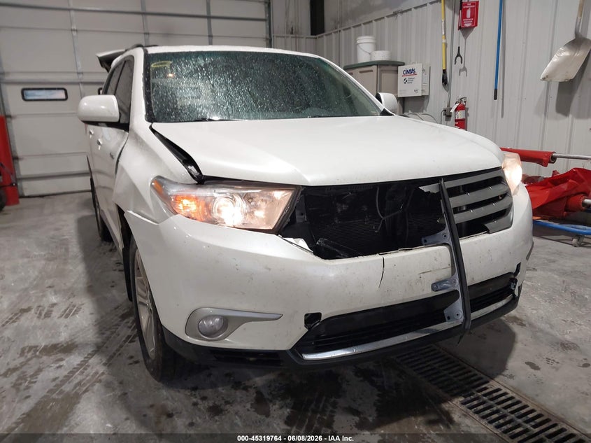 2013 Toyota Highlander VIN 5TDDK3EH9DS238458 IAAI salvage auction — FRONT END, Salvage Title, sold $4,000 on 2026-07-06 (photo 6)