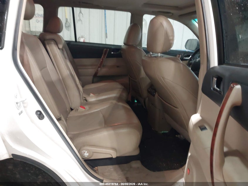 2013 Toyota Highlander VIN 5TDDK3EH9DS238458 IAAI salvage auction — FRONT END, Salvage Title, sold $4,000 on 2026-07-06 (photo 8)