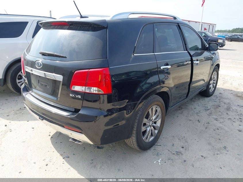 2013 Kia Sorento VIN 5XYKW4A27DG385717 IAAI salvage auction — NORMAL WEAR, Salvage Title, sold $975 on 2026-07-15 (photo 4)