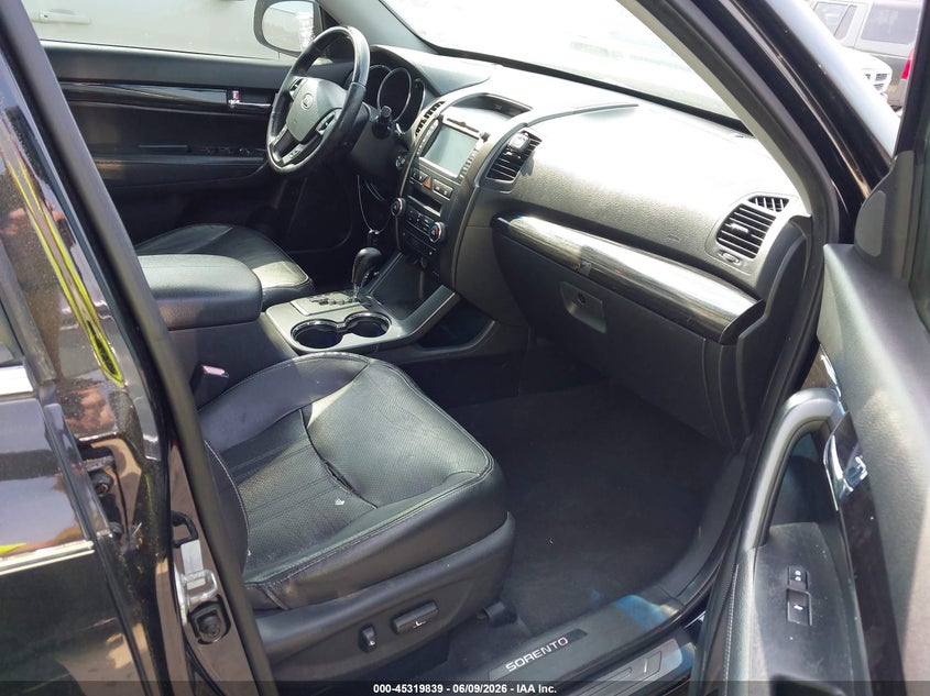 2013 Kia Sorento VIN 5XYKW4A27DG385717 IAAI salvage auction — NORMAL WEAR, Salvage Title, sold $975 on 2026-07-15 (photo 5)
