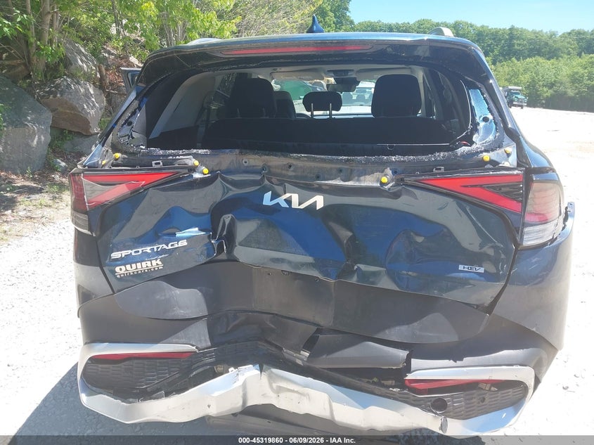 2025 Kia Sportage VIN KNDPVCDGXS7195432 IAAI salvage auction — REAR END, Salvage Title, sold $8,700 on 2026-07-25 (photo 6)