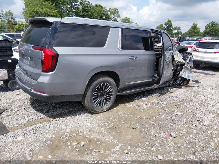 2025 Gmc Yukon VIN 1GKS2GRD7SR311056 IAAI salvage auction — RIGHT SIDE, Salvage (West Virginia), sold $11,575 on 2026-08-20 (photo 4)