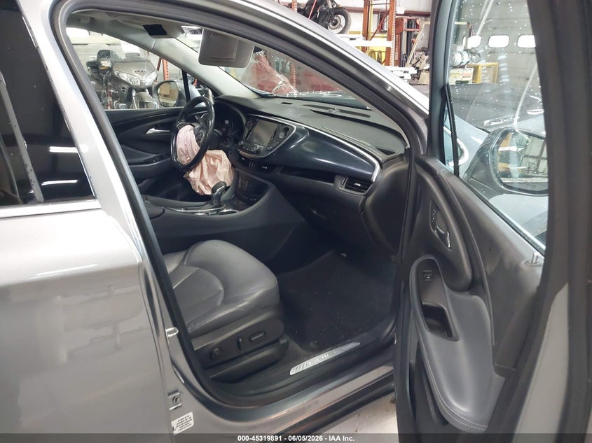 2019 Buick Envision VIN LRBFX3SX6KD014951 IAAI salvage auction — FRONT END, Clear (Michigan), sold $1,275 on 2026-07-27 (photo 5)