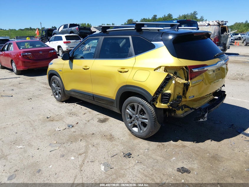 2023 Kia Seltos VIN KNDEUCAAXP7347050 IAAI salvage auction — REAR END, Salvage Title, sold $4,500 on 2026-07-22 (photo 3)