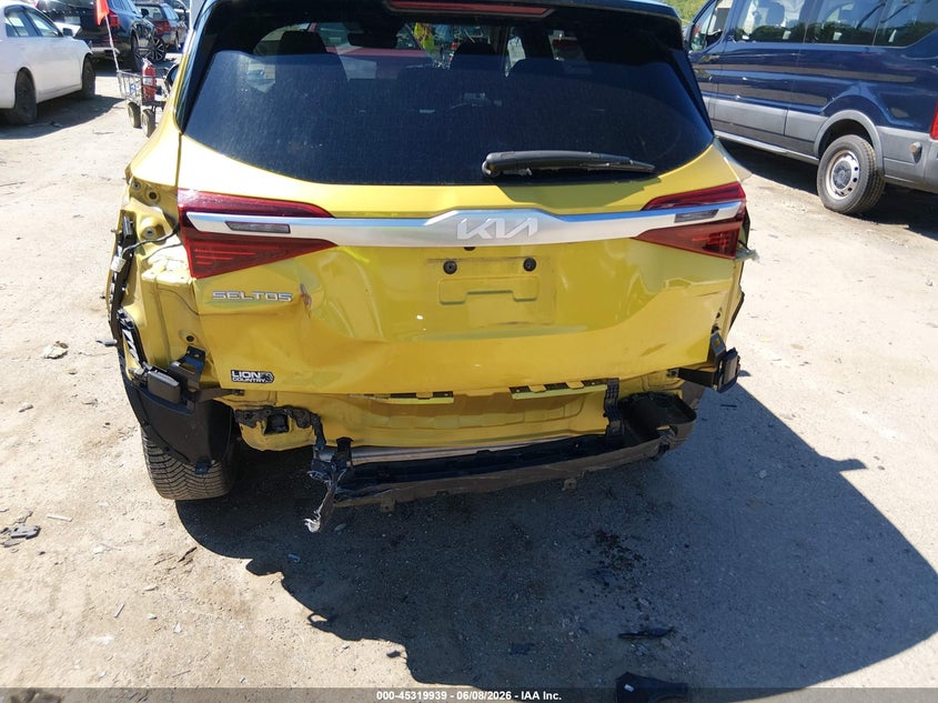 2023 Kia Seltos VIN KNDEUCAAXP7347050 IAAI salvage auction — REAR END, Salvage Title, sold $4,500 on 2026-07-22 (photo 6)