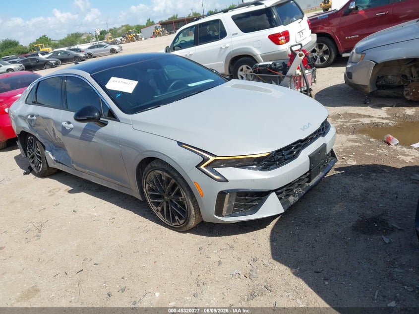 2026 Kia K5 VIN KNAG44J89T5463743 IAAI salvage auction — LEFT & RIGHT, Salvage Title, sold $7,150 on 2026-07-29 (photo 1)