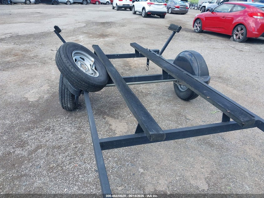 2019 White river marine group Boat VIN 7J517GH17KB001565 IAAI salvage auction — REAR END, Salvage (Pennsylvania), sold $25 on 2026-07-10 (photo 6)