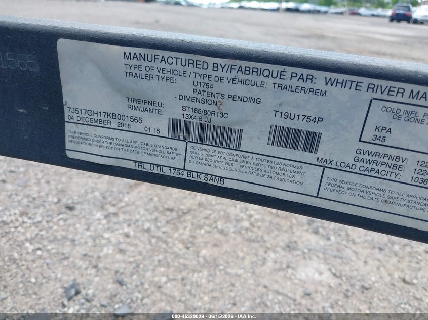 2019 White river marine group Boat VIN 7J517GH17KB001565 IAAI salvage auction — REAR END, Salvage (Pennsylvania), sold $25 on 2026-07-10 (photo 9)