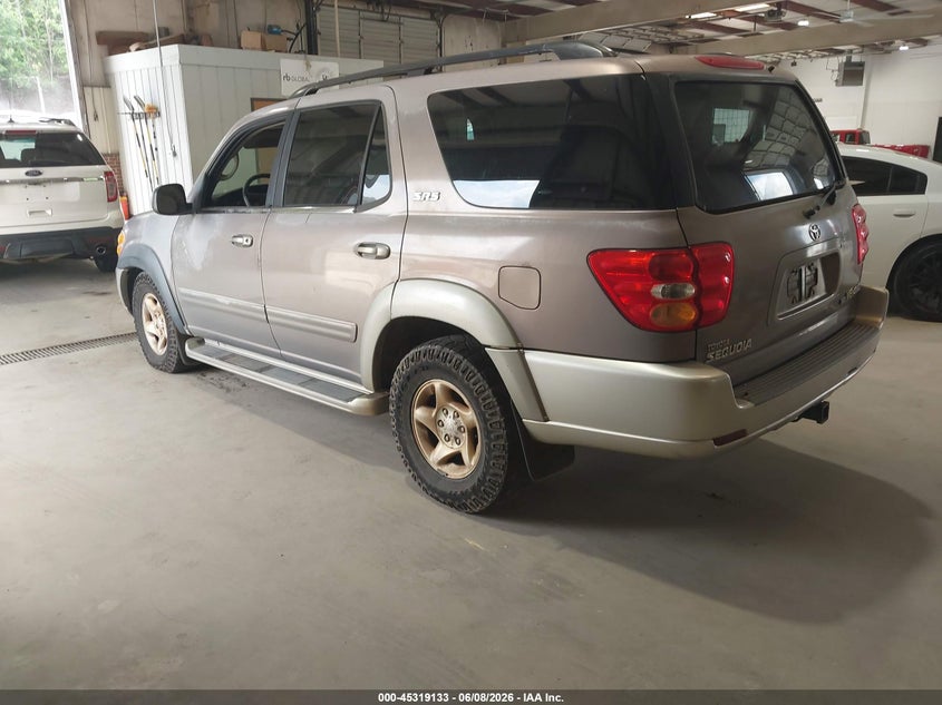 2001 Toyota Sequoia VIN 5TDZT34A81S055569 IAAI salvage auction — RIGHT FRONT, Salvage (North Carolina), sold $650 on 2026-07-09 (photo 3)