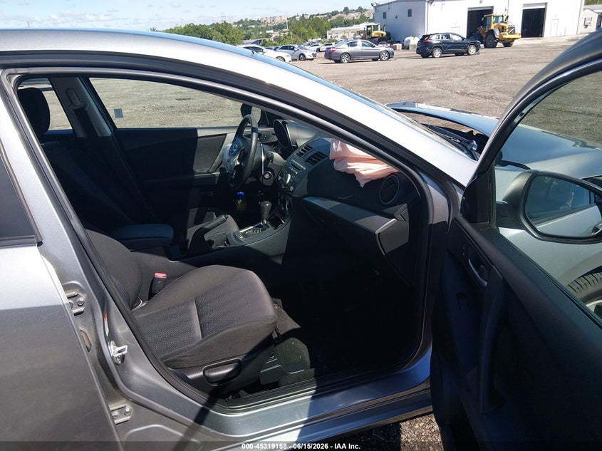 2010 Mazda 3 VIN JM1BL1SG1A1163929 IAAI salvage auction — FRONT END, Salvage (Pennsylvania), sold $25 on 2026-07-24 (photo 5)