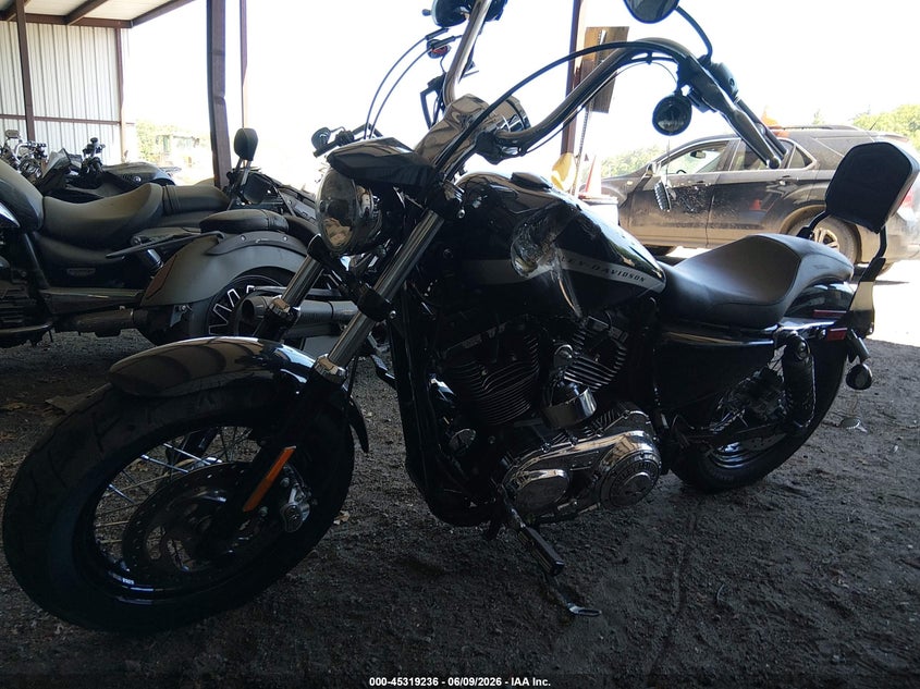 2018 Harley-davidson Nightster VIN 1HD1CT319JC418394 IAAI salvage auction — LEFT SIDE, Salvage (Massachusetts), sold $1,650 on 2026-07-28 (photo 2)