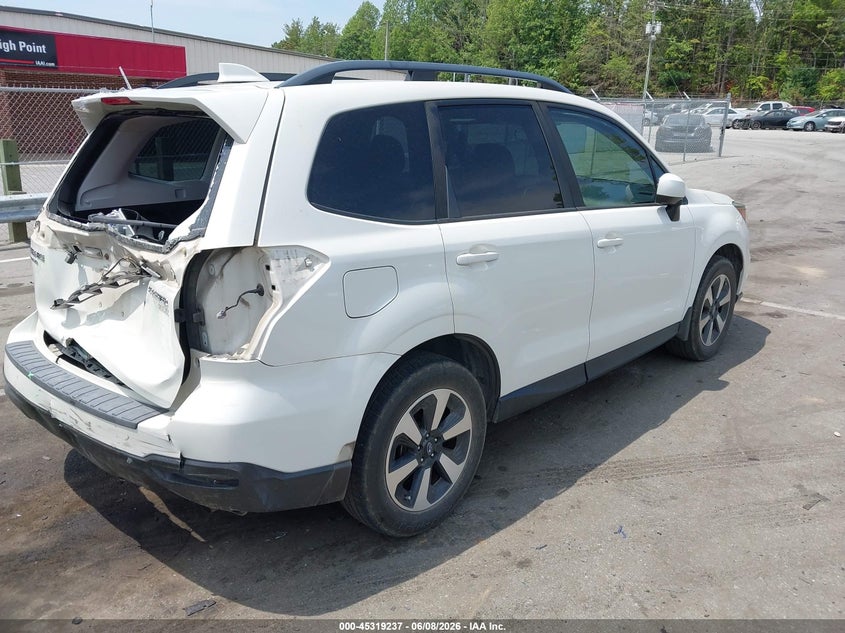 2017 Subaru Forester VIN JF2SJAEC5HH441085 IAAI salvage auction — REAR END, Salvage (North Carolina), sold $125 on 2026-07-30 (photo 4)