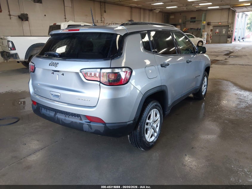 2018 Jeep Compass VIN 3C4NJDAB6JT342230 IAAI salvage auction — NORMAL WEAR, Sf97 (Maine), sold $7,600 on 2026-07-31 (photo 4)
