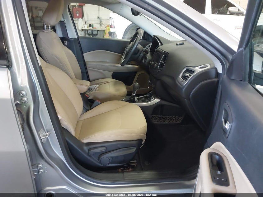 2018 Jeep Compass VIN 3C4NJDAB6JT342230 IAAI salvage auction — NORMAL WEAR, Sf97 (Maine), sold $7,600 on 2026-07-31 (photo 5)