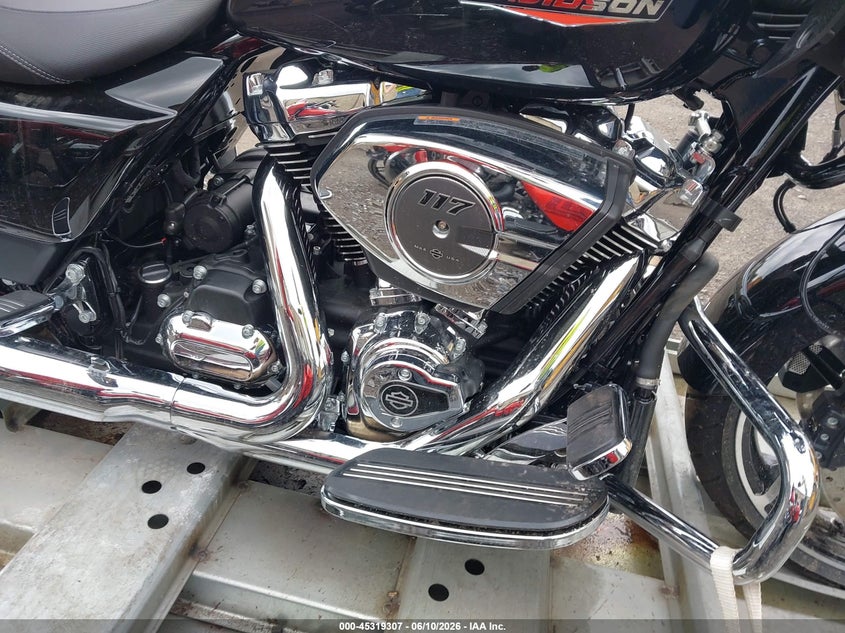 2026 Harley-davidson Road glide VIN 1HD1KH71XTB606859 IAAI salvage auction — FRONT END, Mv-907A (New York), sold $8,500 on 2026-07-22 (photo 8)