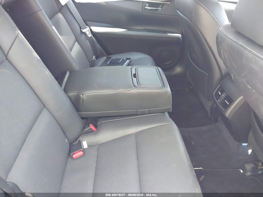 2014 Lexus ES VIN JTHBK1GG0E2115056 IAAI salvage auction — FRONT END, Salvage (Rhode Island), sold $325 on 2026-07-28 (photo 8)