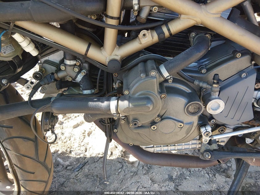 1999 Ducati VIN ZDM1TB9P7XB006386 IAAI salvage auction — FRONT END, Rebuildable (Florida), sold $225 on 2026-07-28 (photo 9)