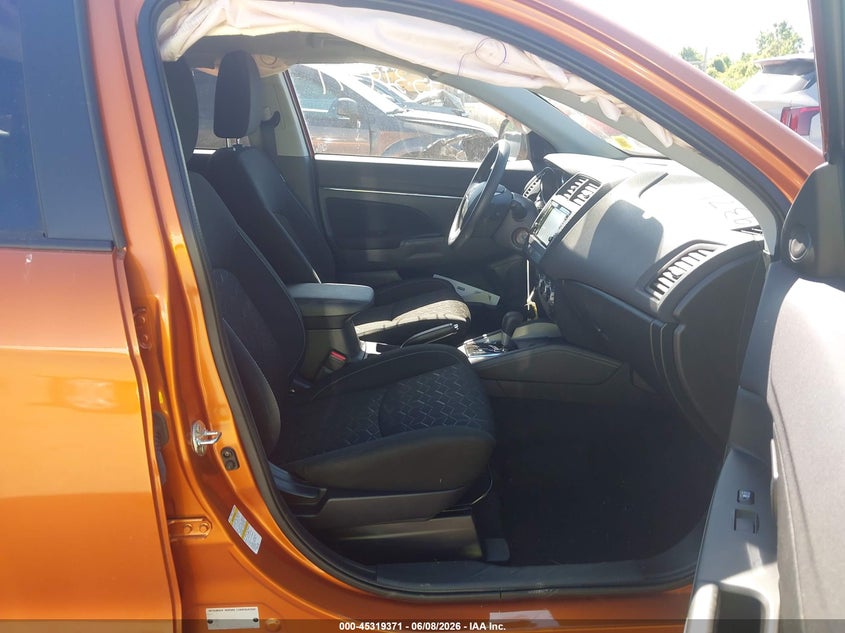 2022 Mitsubishi Outlander VIN JA4ARUAU7NU022476 IAAI salvage auction — FRONT END, Salvage Title, sold $6,500 on 2026-07-12 (photo 5)